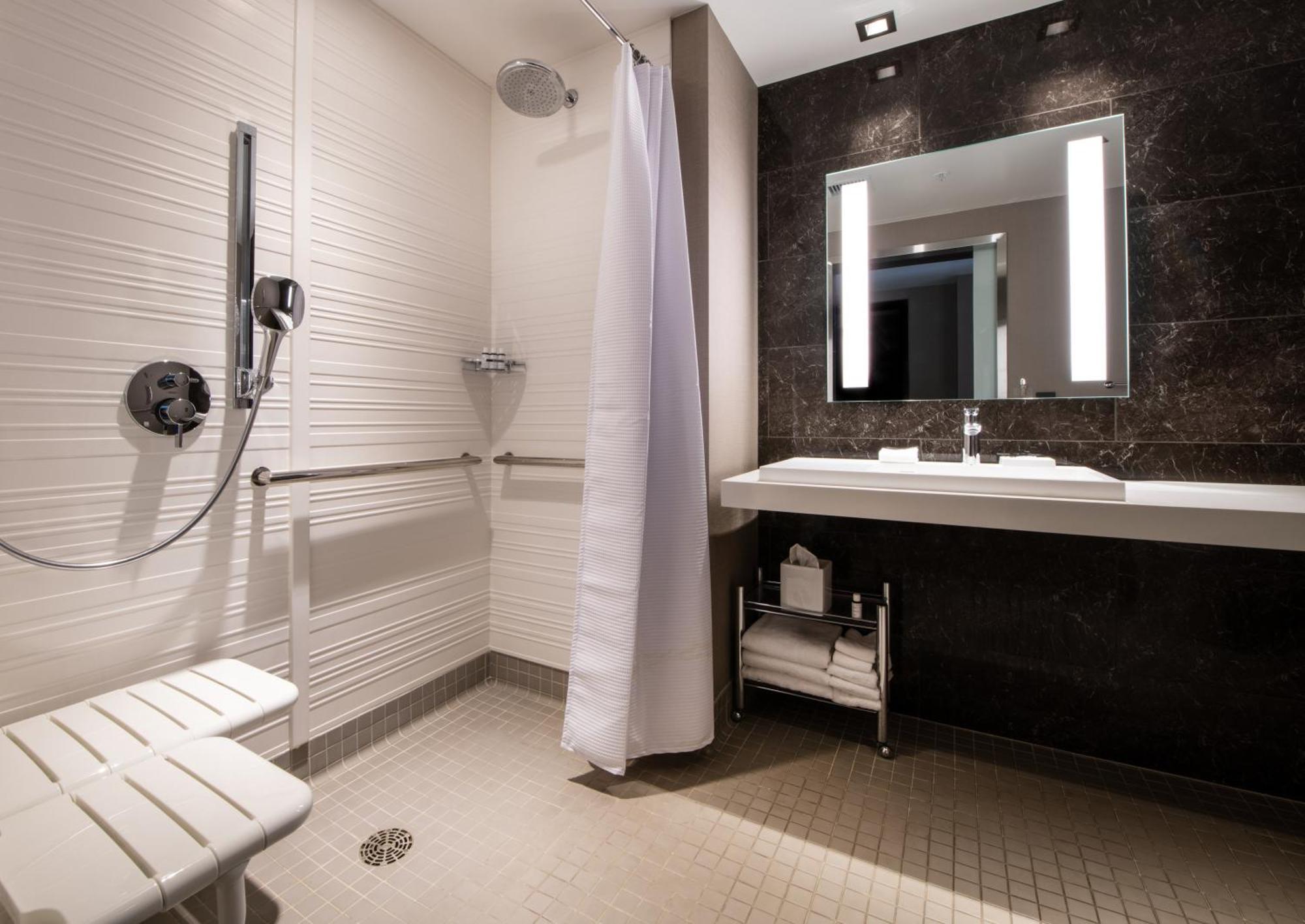 Ac Hotel By Marriott Seattle Bellevue/Downtown Esterno foto