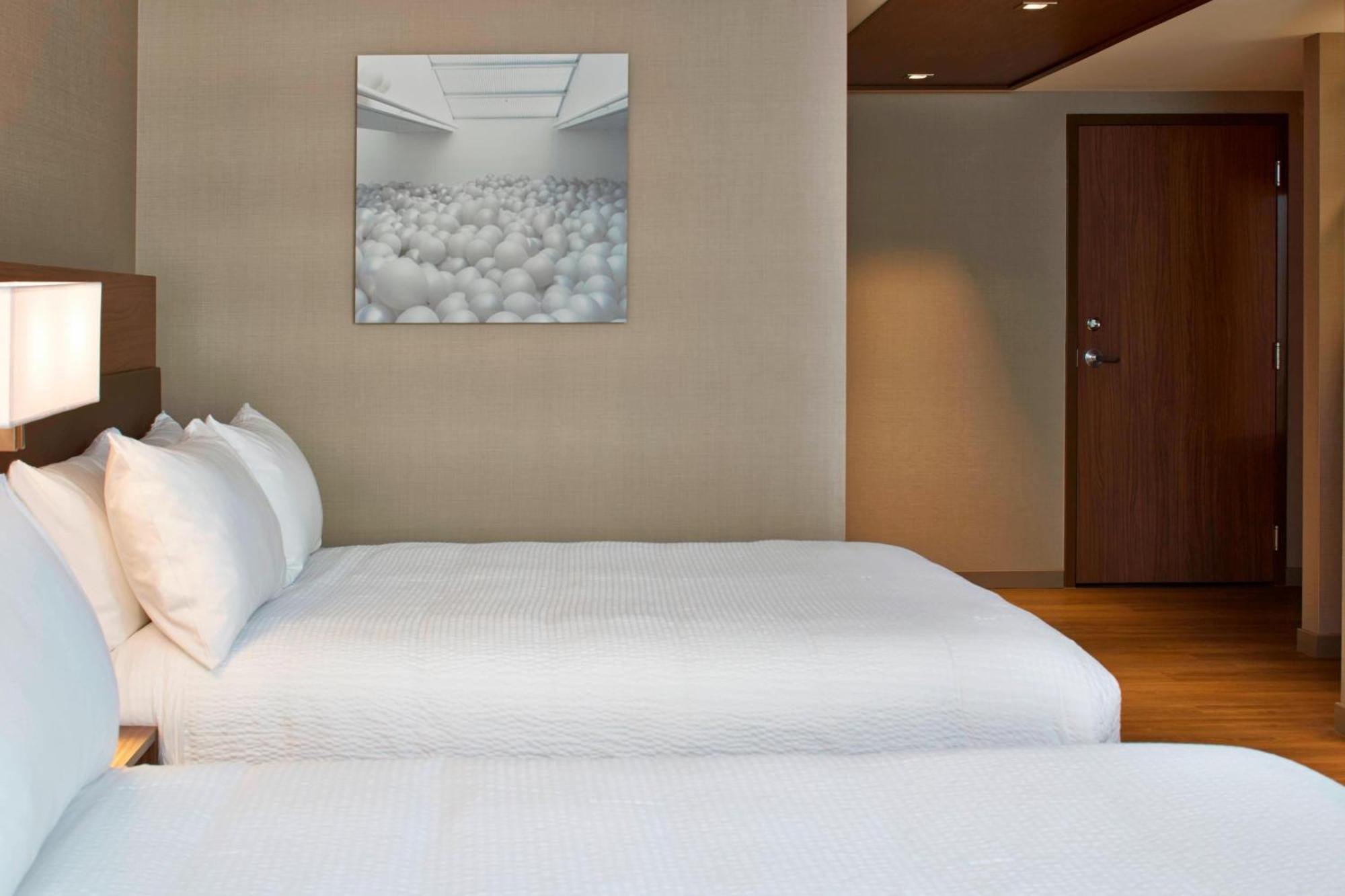Ac Hotel By Marriott Seattle Bellevue/Downtown Esterno foto