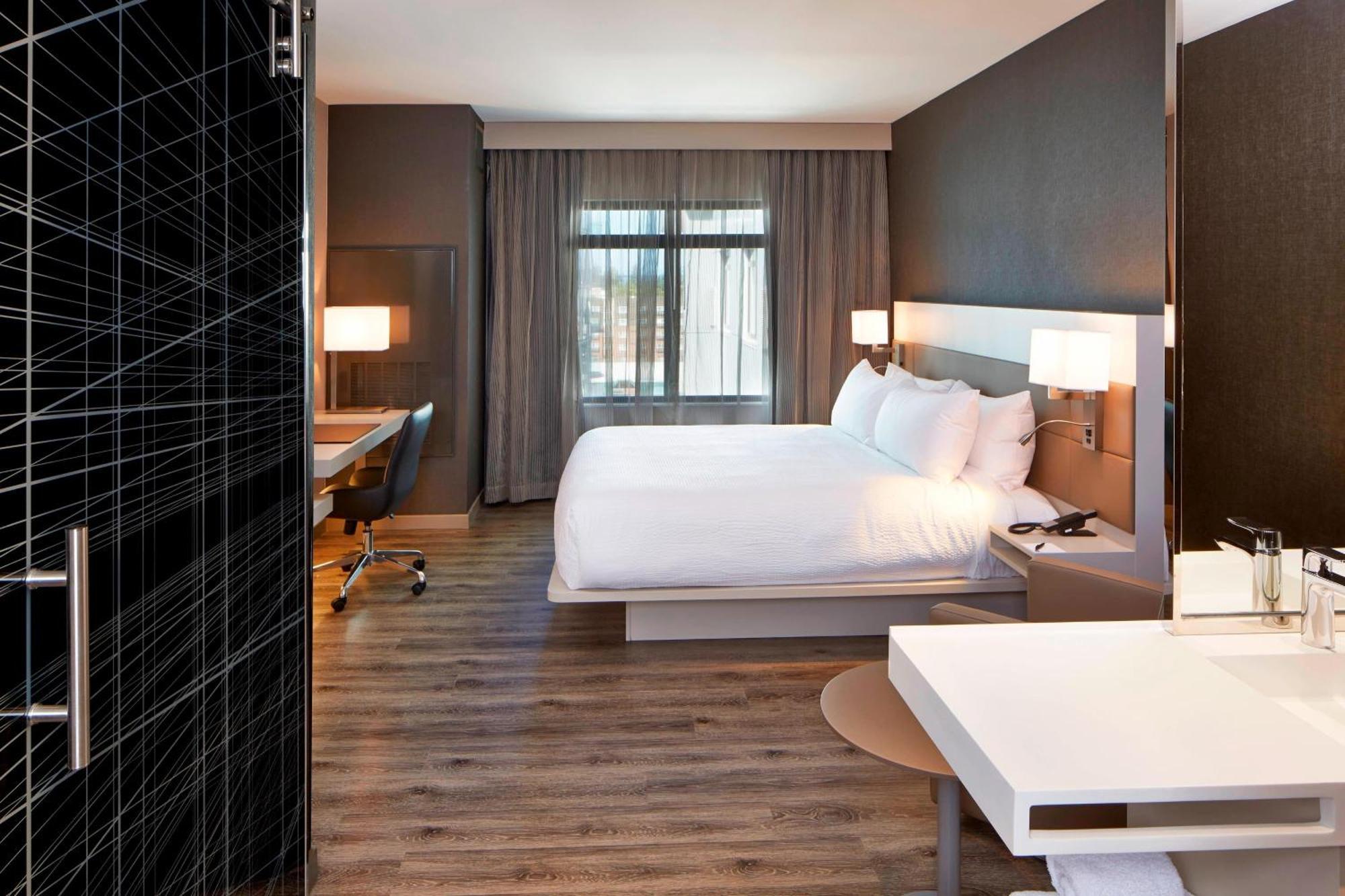 Ac Hotel By Marriott Seattle Bellevue/Downtown Esterno foto